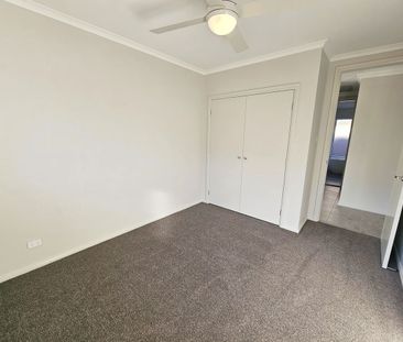 LUXURY EDEN BRAE HOME - Photo 3