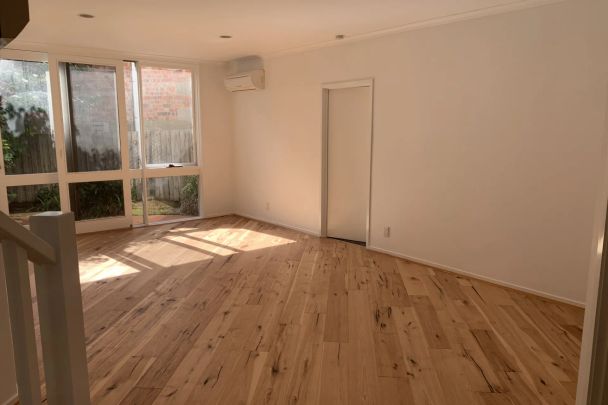 Inner city living - Photo 1