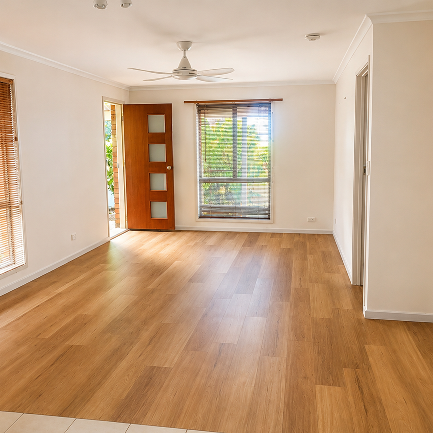 EFFORTLESS LIVING IN A PRIME LOCATION - Photo 1