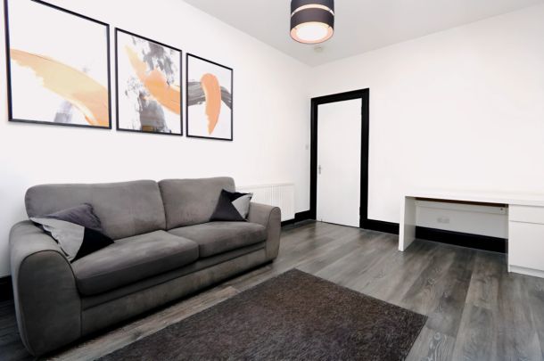 1Bedrooms, 1Bathrooms - Photo 1