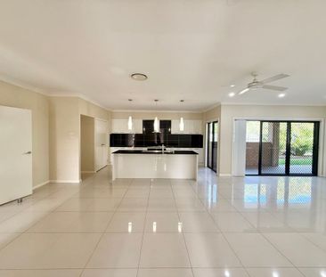 11 Midden Road, Fern Bay - Photo 2