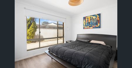 Low-Maintenance Living in a Convenient Location - Photo 3