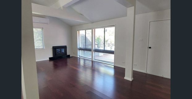 Charming Lakeside Home with Modern Comforts - Photo 1