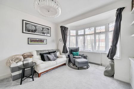 3 bedroom terraced house to rent - Photo 2