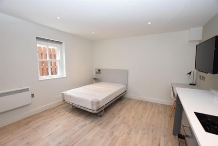 Studio to rent - Photo 4