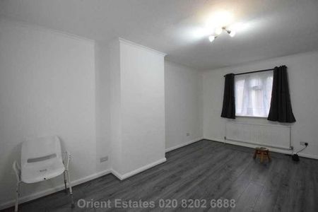 Sturgess Ave, Hendon Central, NW4 - Photo 5