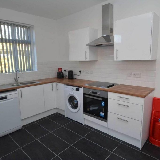 House share to rent - Photo 1