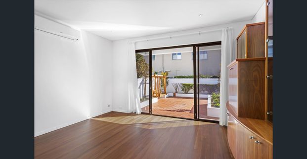 Recently renovated Family home in a Desirable Location boasting water views - Photo 1