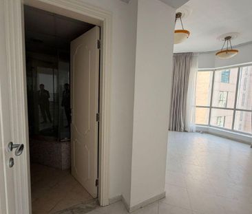 Sea view, AC, free gym pool, spacious - Photo 3