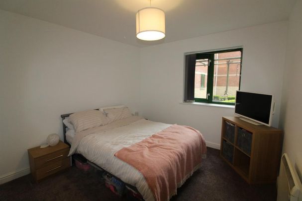 2 bedroom apartment to rent - Photo 1