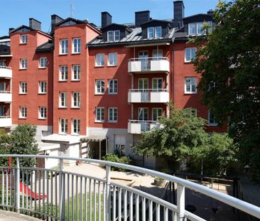 Bredgatan 24 - Photo 1