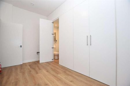 Birchanger Road, London, SE25 - Photo 3