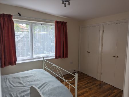 Stylish One Bedroom Annex Flat for Rent in Greenford - Photo 3