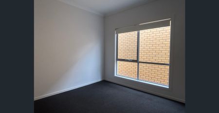 849B Ballarat Road, Deer Park, Vic 3023 - Photo 3