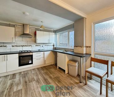 Hollybush Road, CARDIFF - Photo 5