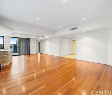 South Perth Stunner&comma; Available Now&excl; - Photo 6