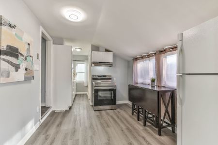 For Lease - 115 VAUXHALL Street, London East, Ontario - Photo 5