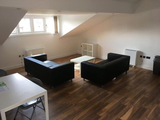 2 Bed Student Accommodation - Photo 1