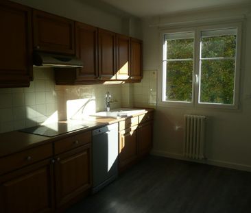 Location Appartement 3 pièces 65m² - Photo 3