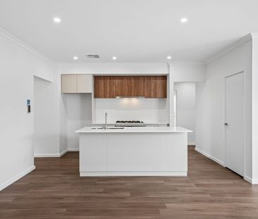 Contemporary Living, Beautifully Considered - Photo 1