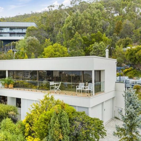 2 Ada Cres, Sandy Bay - Photo 1