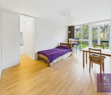 Studio to rent - Photo 6