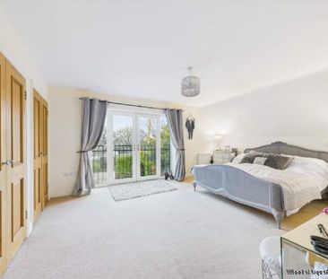 4 bedroom property to rent in Chinnor - Photo 1