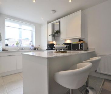 2 bedroom end of terrace house to rent - Photo 6