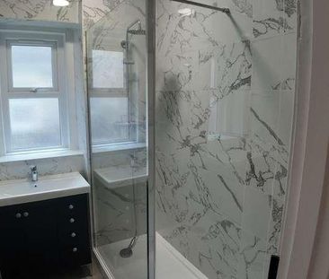 Weston-super-mare, BS23 - Photo 6