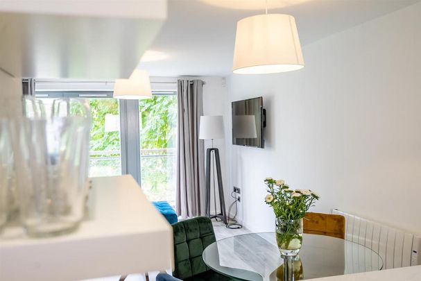 2 bedroom apartment to rent - Photo 1