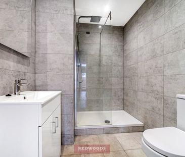 Englefield Green - Photo 5