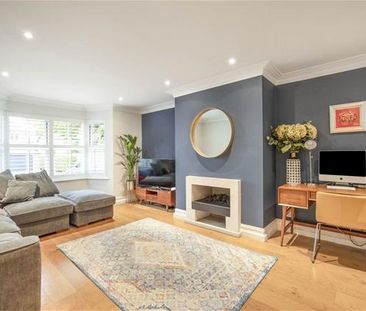 4 bedroom semi-detached house to rent - Photo 2