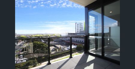 Good size two bedroom apartment in Box Hill Centre - Photo 4