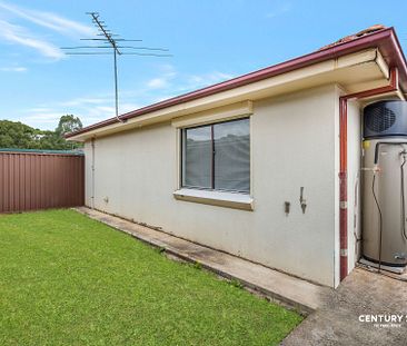 Three Bedroom Family Home - Photo 1