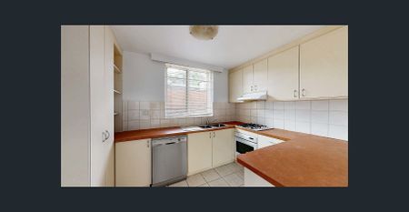 All you need under one roof... - Photo 3