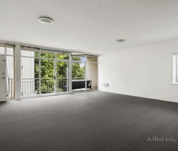 26/1066 Lygon Street, Carlton North - Photo 4