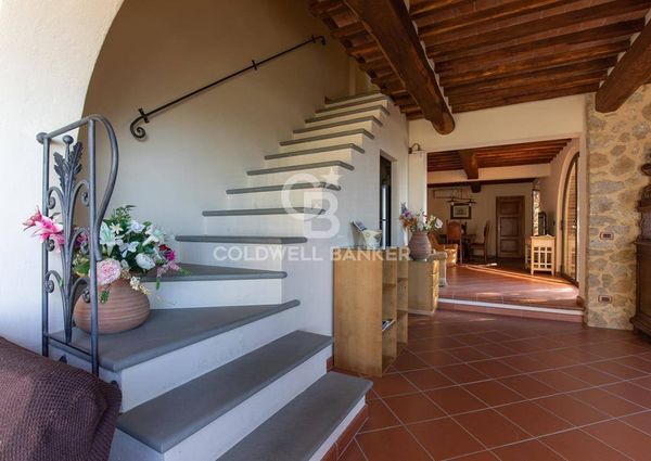 via miramare, 3, Camaiore, Tuscany 55041