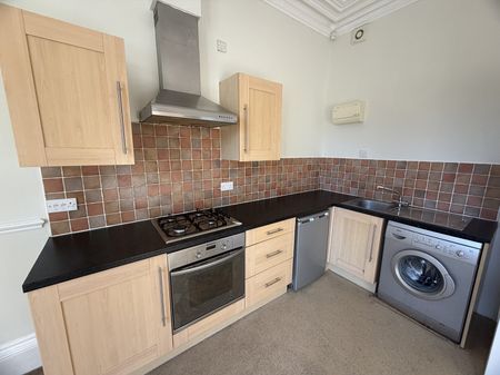 51b Chesterfield Road, S18 - Photo 3