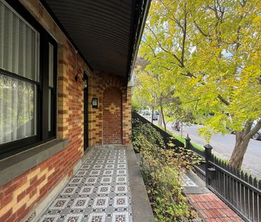 Charming Renovated Victorian with Designer Finishes & Studio Space - Photo 2