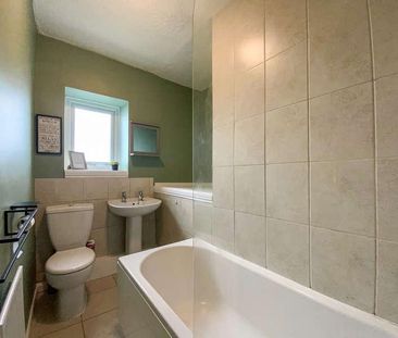 West Street, Tintwistle, Glossop, SK13 - Photo 2