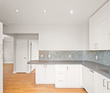 1196 St Matthews - Photo 2