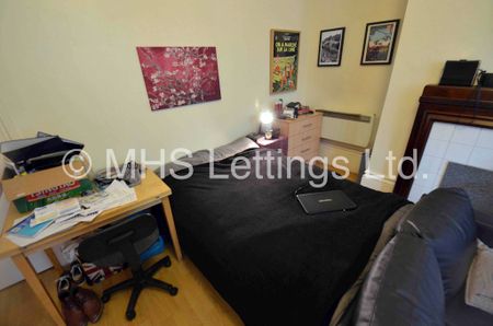 Flat 1, 22 Brudenell Road, Leeds, LS6 1BD - Photo 3