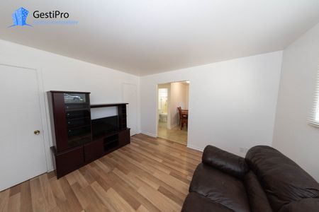 5385 de la Sérénade - Photo 2