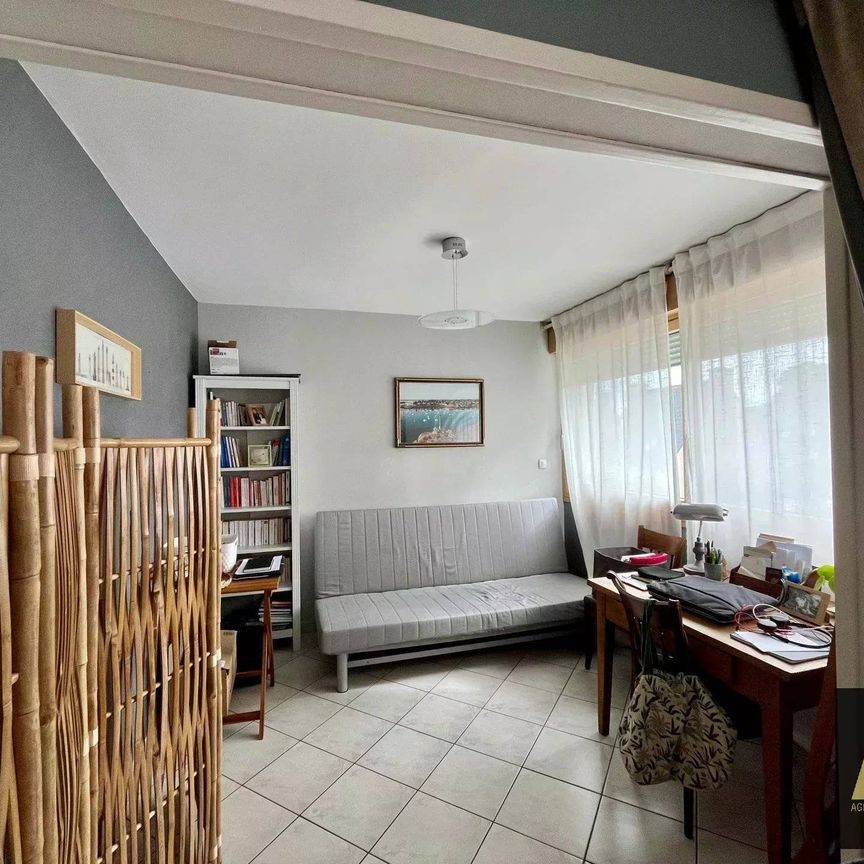 BREST - PROCHE CHU CAVALE BLANCHE - GARAGE - Photo 1