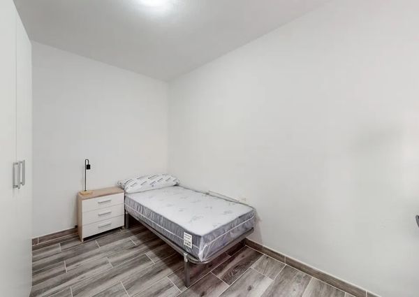 Carrer Manfredo Monforte, Catarroja, Valencian Community 46470