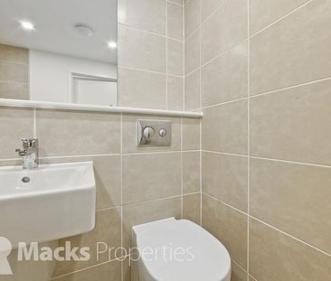 1 bedroom flat to rent - Photo 5