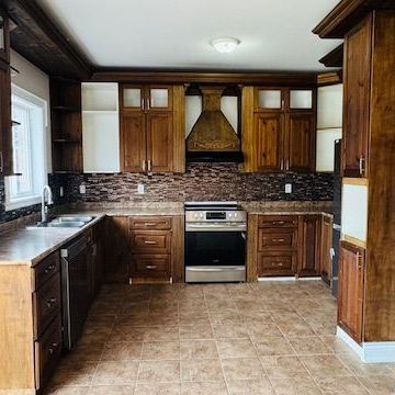 For Lease - 1215 Lowrie Street, Innisfil, Ontario - Photo 1