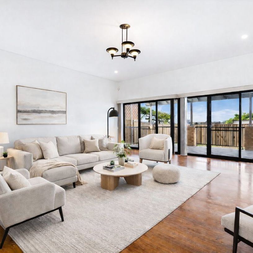 Elegant Family Living in the Heart of Earlwood - Photo 1