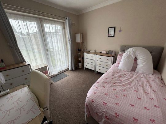 2 bedroom bungalow to rent - Photo 1