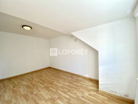 Apartment - Photo 2